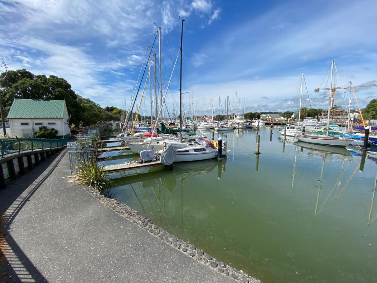 On The Water Boat House Apartment Whangarei Bagian luar foto
